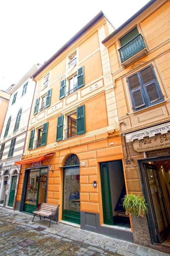 Vista Sul Borgo Lägenhet Varazze Exteriör bild